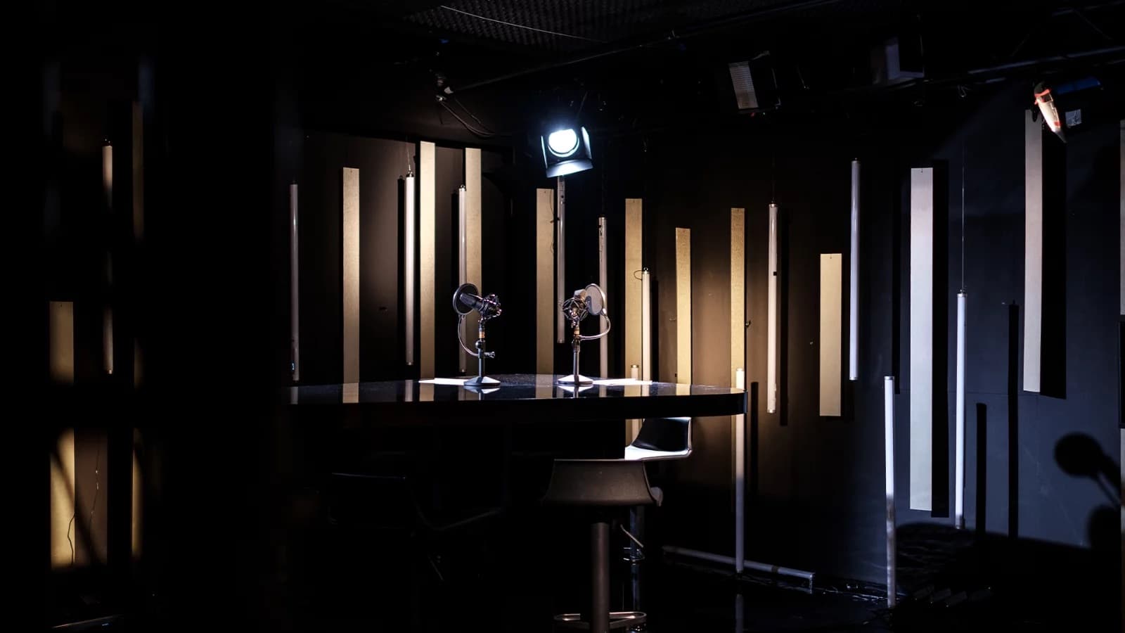 Studio broadcast de we are_ prêt pour un enregistrement de podcast